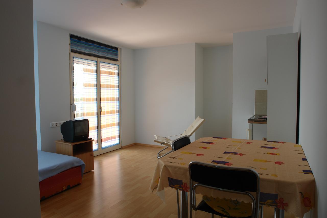 Ferienwohnung Valentina Apartmanhaz Bogács Exterior foto