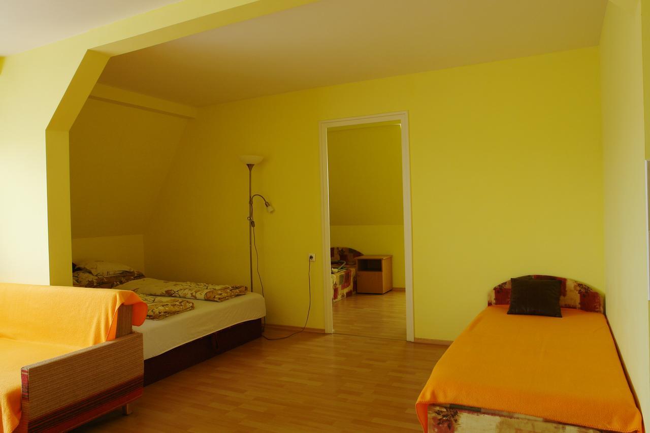 Ferienwohnung Valentina Apartmanhaz Bogács Exterior foto